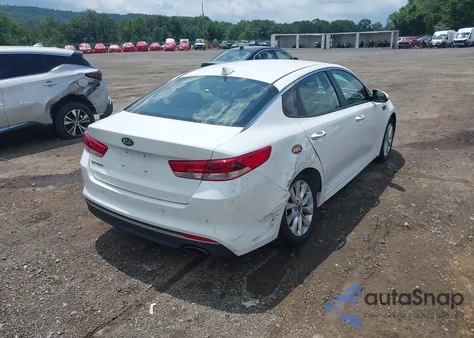 2018 Kia Optima Lx z USA, uszkodzony, nr VIN 5XXGT4L38JG267373